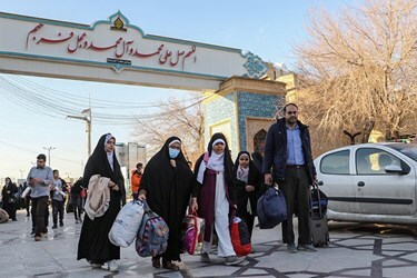 آغاز آیین بزرگترین اعتکاف جوانان کشور در شیراز آغاز آیین بزرگترین اعتکاف جوانان کشور در شیراز