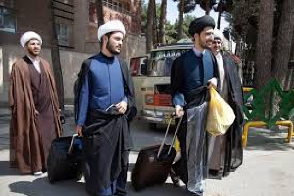 مبلغین فاطمیه به نقاط مختلف استان اعزام شدند 