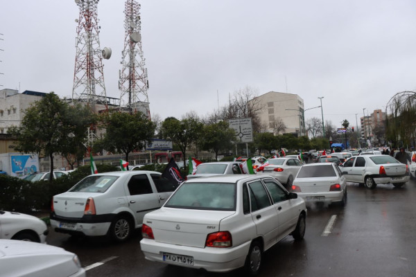 کاروان خودرویی در میثاق با امام امت