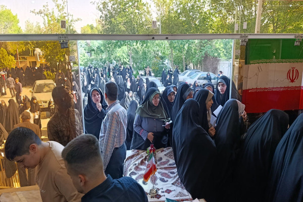 آزمون اعطای مدرک تخصصی به حفاظ قرآن کریم در استان اصفهان