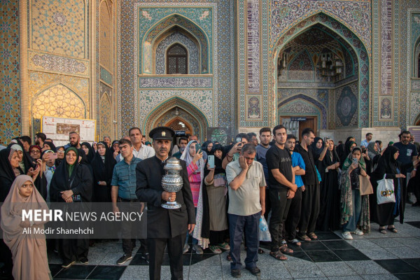 پایان سیاه‌پوشی ضریح رضوی