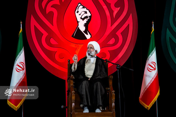 مراسم بزرگداشت چهلم رهبر شهید امت در مصلای امام خمینی (ره) برگزار شد