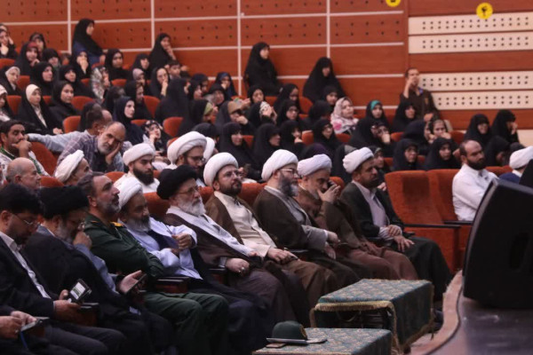 همایش استانی روز جهانی مسجد و معرفی مسجد برتر استان مرکزی با حضور حجت‌الاسلام محمد قمی
